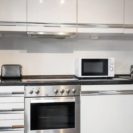 Dinbnb Apartments I Cozy 1-Bedroom Nestled In The Heart Of Bergen Eksteriør billede